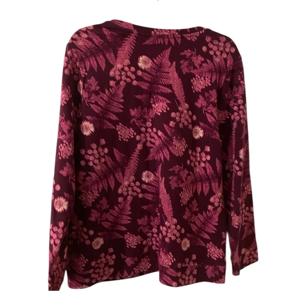 D & Co. Active Women's Long Sleeve Floral Pullover - Magenta Pink. NWOT! - Picture 2 of 3
